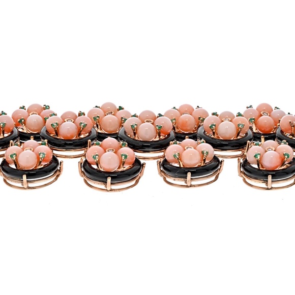 18K Yellow Gold Coral & Black Enamel Bracelet – Robinson 18K Yellow Gold Pink Coral & Black Enamel Floral Bracelet